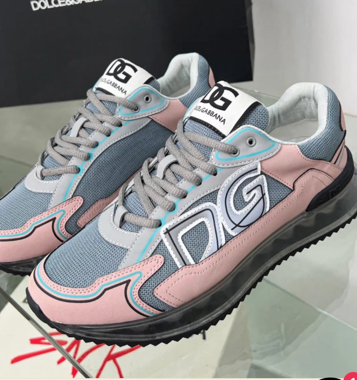 “D&G” Runners