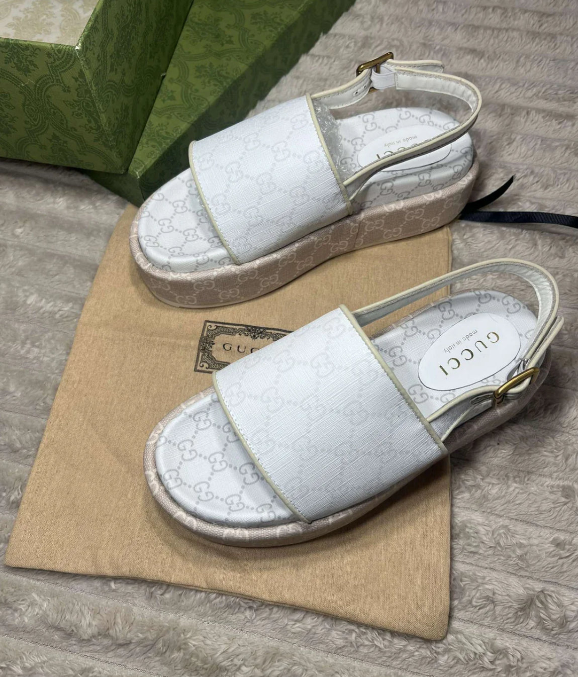 “GC” Platform Sliders